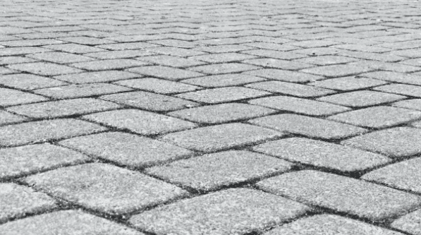 Tipuri de pavaje pe care trebuie sa le amenajezi in curte