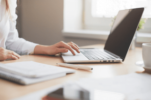 Sunt împrumuturile rapide online avantajoase pentru un debitor în caz de urgență financiară