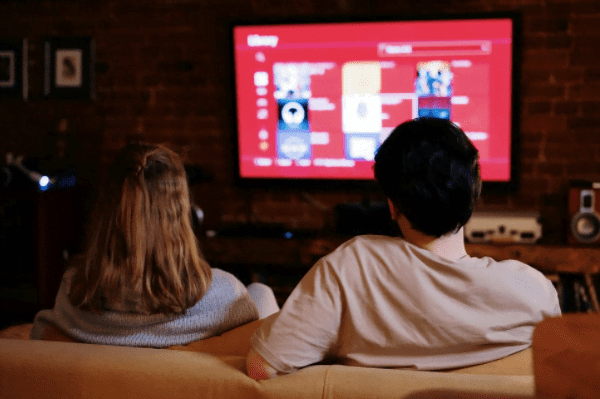 4 specificații pentru care merită să investești într-un Smart TV