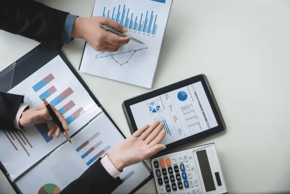 Ce faci când firma ta are nevoie de lichidități, dar nu vrei să faci un împrumut bancar?