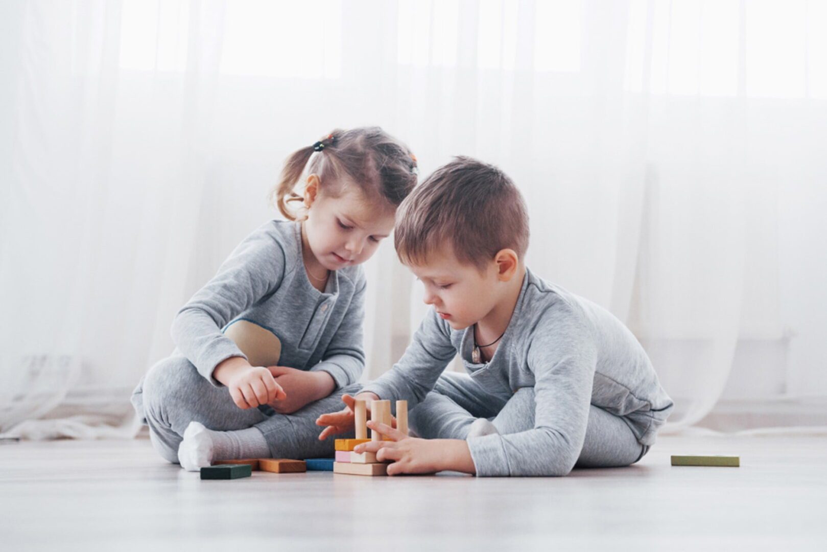 Cum dezvolți logica și inteligența emoțională a copilului tău. Lucruri pe care trebuie să le știi