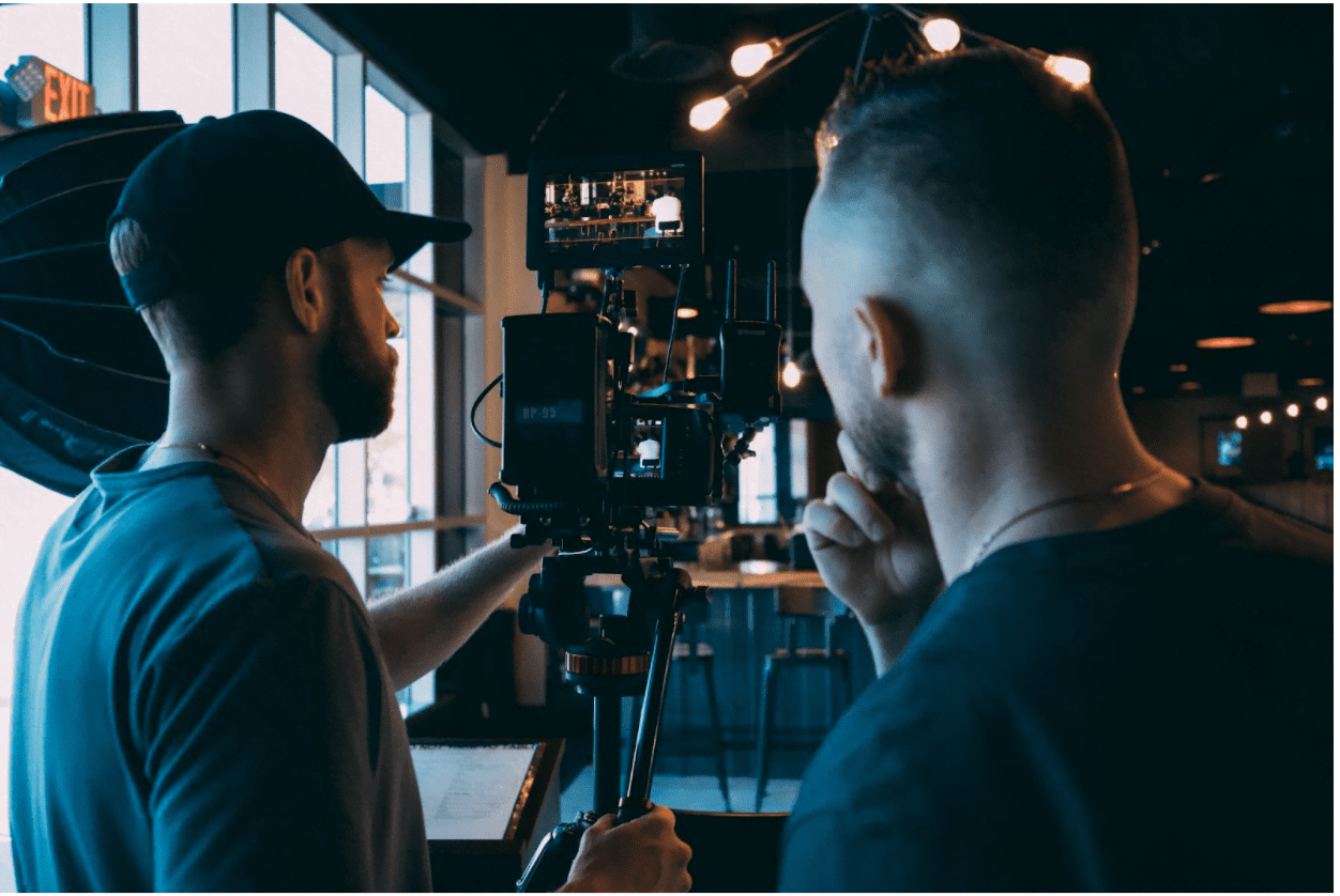 Vrei să realizezi un conținut video pentru compania ta? Cine te poate ajuta să ai cele mai bune rezultate?