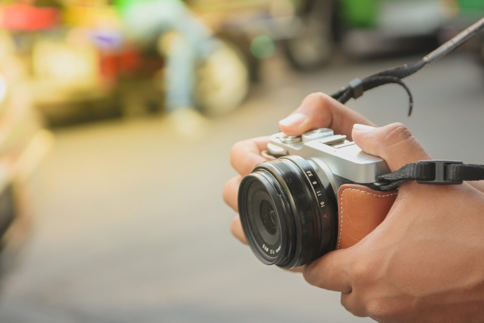 Ce este un aparat foto mirrorless și de ce să-ți cumperi unul