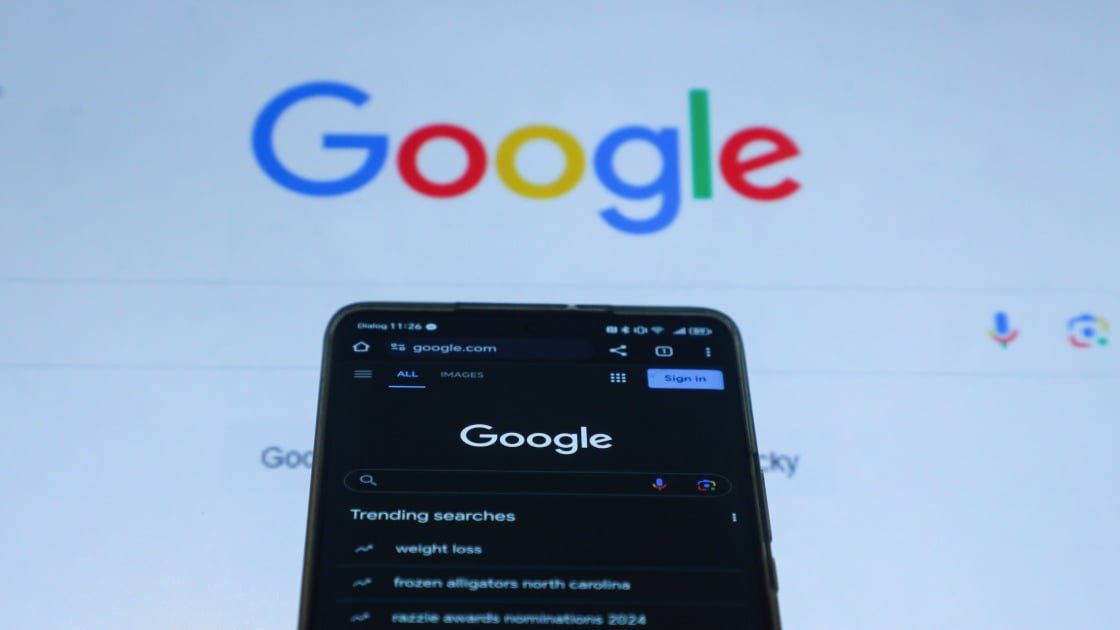 Cum să optimizezi advertorialele create cu AI fără a fi penalizat de Google